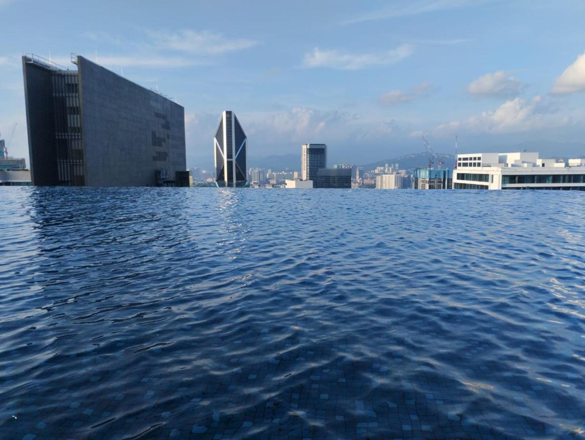 Eaton Residences Klcc By Luna Kuala Lumpur Esterno foto