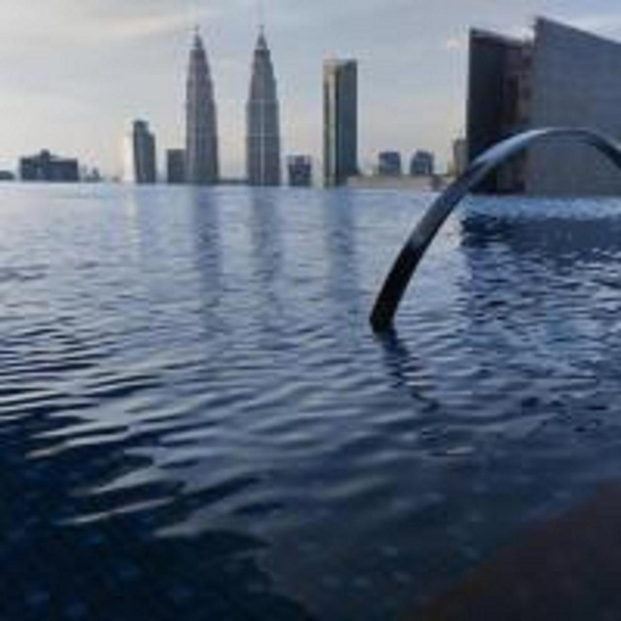 Eaton Residences Klcc By Luna Kuala Lumpur Esterno foto