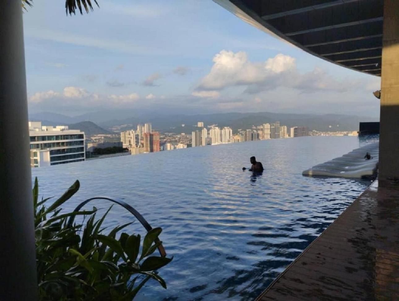 Eaton Residences Klcc By Luna Kuala Lumpur Esterno foto